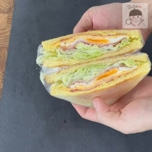 계란후라이 샌드위치 레시피가 완성된 단면의 모습