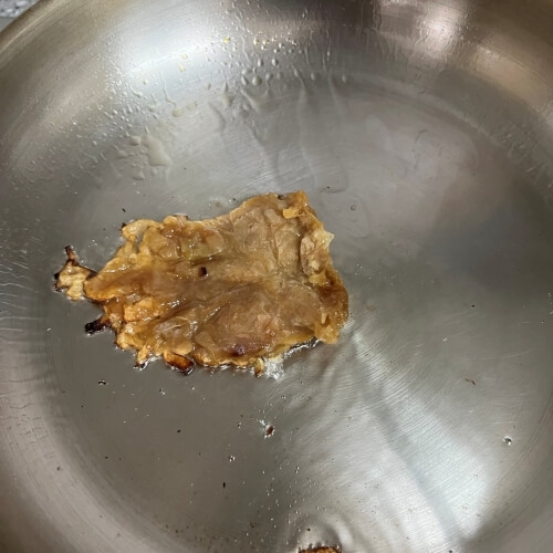 Caramelizing onions in a skillet