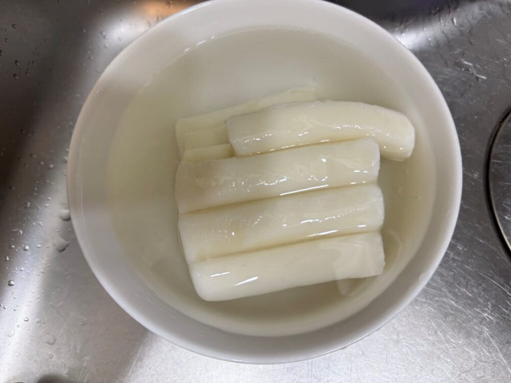  餅を焼く様子
