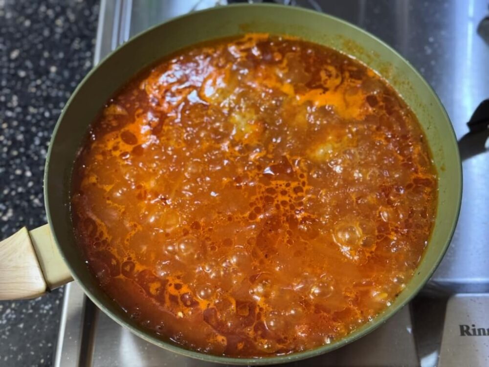 パスタを加熱する様子