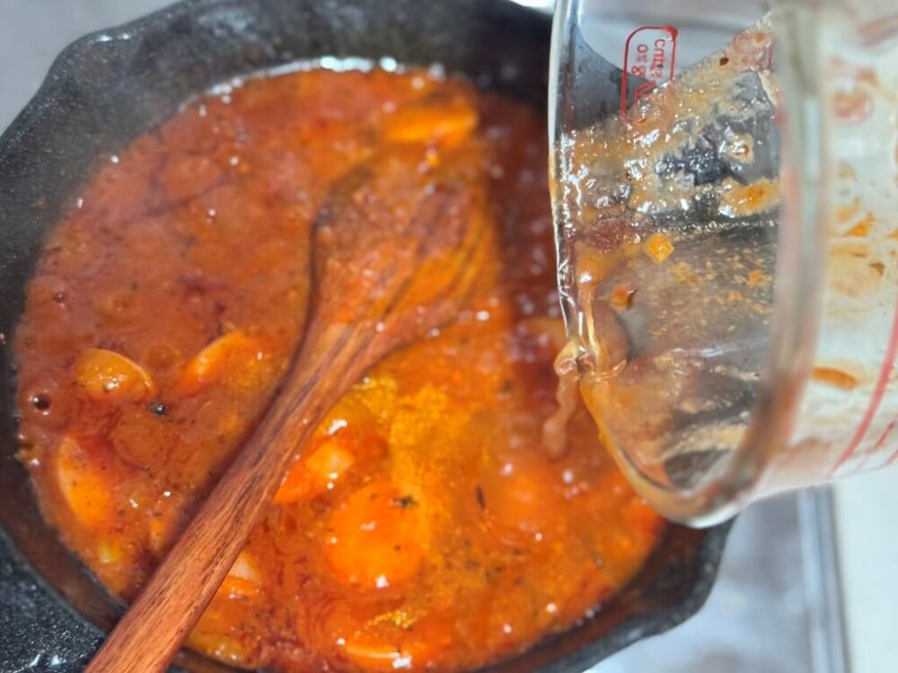 水を入れる様子