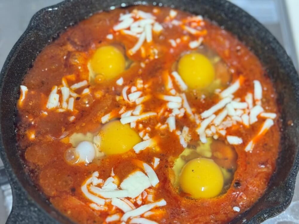 モッツァレラチーズを入れた様子