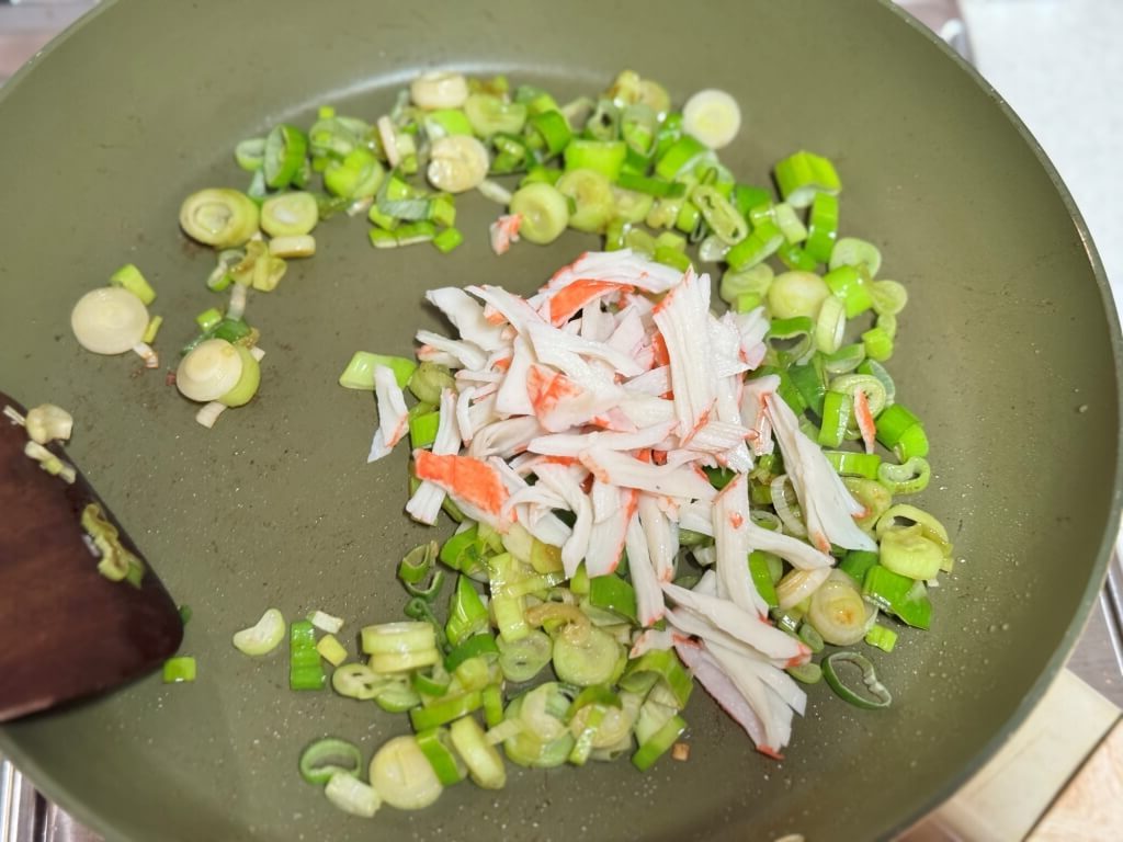Salteado de puerros y creme fraiche