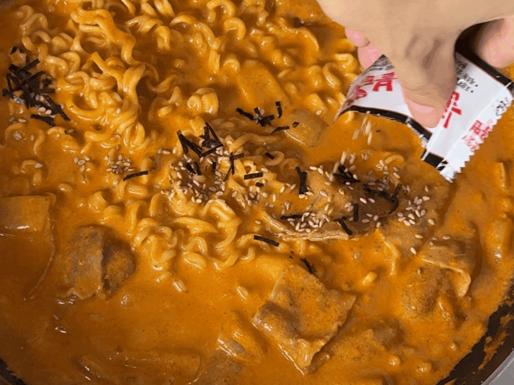로제 불닭 떡볶이 레시피 완성 사진